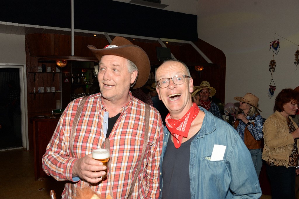 ../Images/Feest Jan en Daan 450.jpg